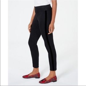 Charter Club Skinny Leg Ankle Pants Color/Black Jeggins Size -12 NWT